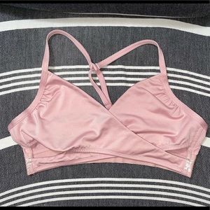 VS pink sports bra 🦋